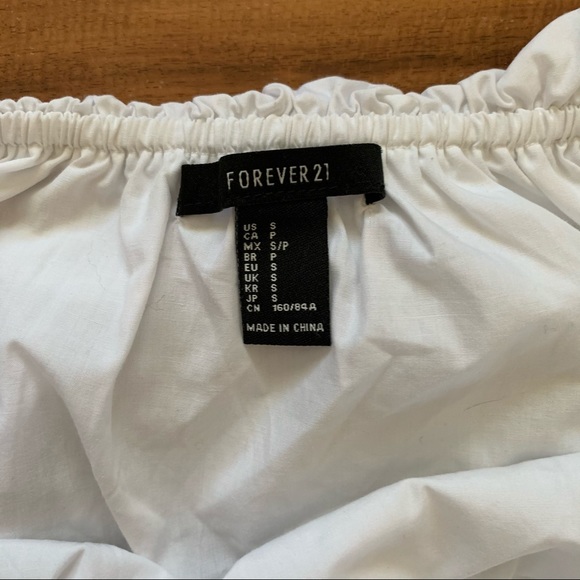 White Off the Shoulder Flowy Top - Picture 4 of 4